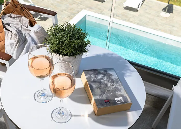 Olea Luxury *
